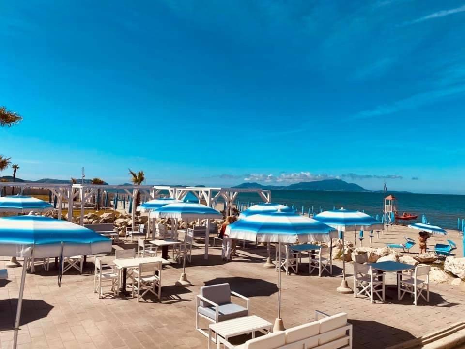 Hotel Sabbia D'Argento Giugliano In Campania Exterior foto
